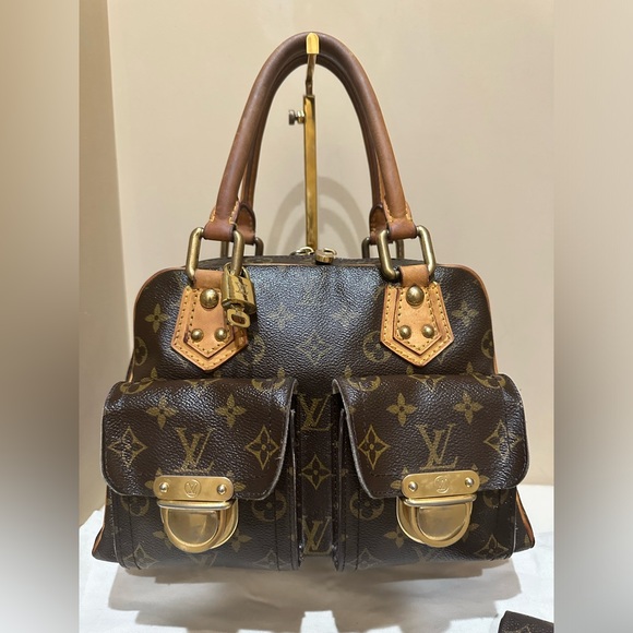 Louis Vuitton Monogram Manhattan PM, Wallet & #318 LV Lock Bundle - Picture 3 of 16